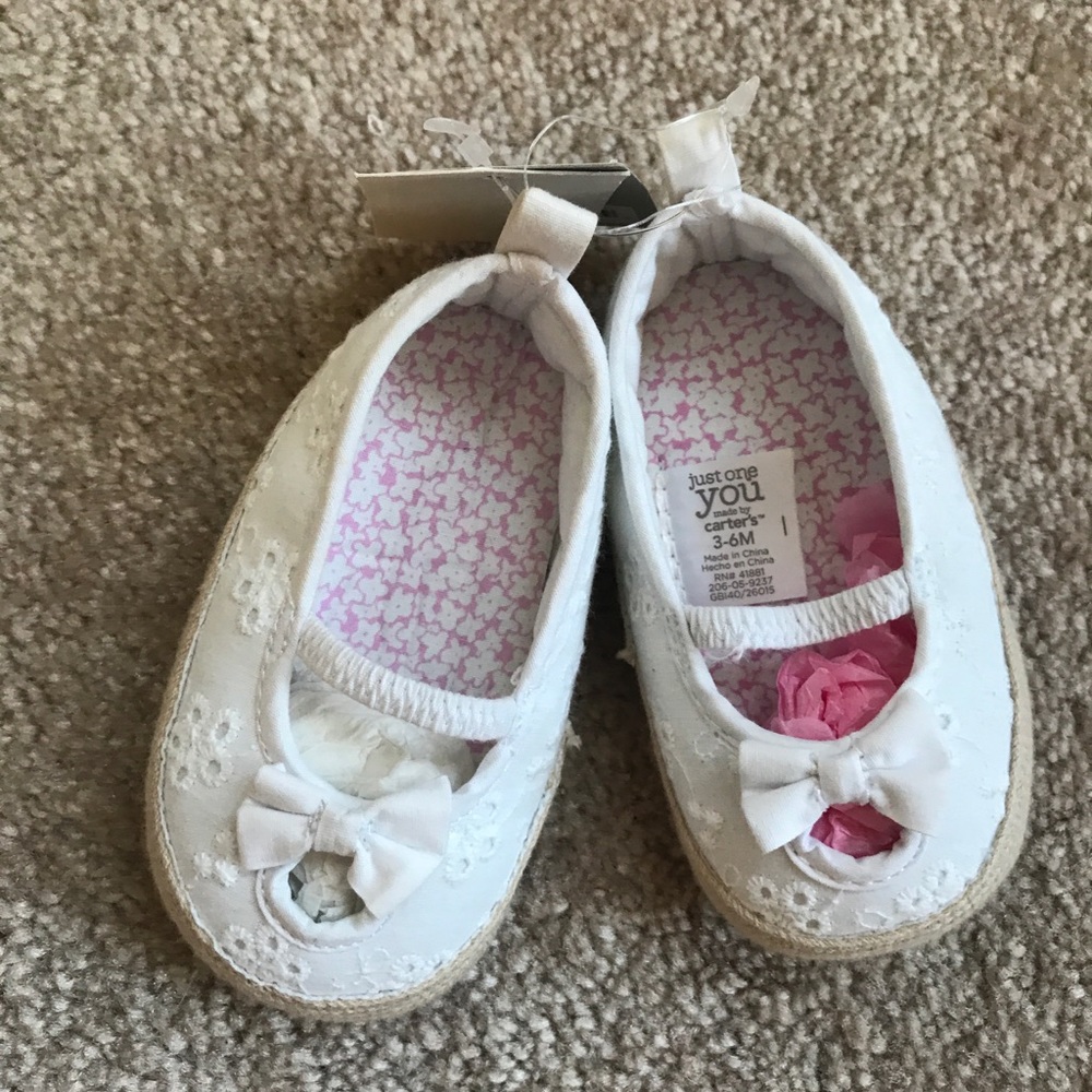 Brand NEW!! Baby shoes